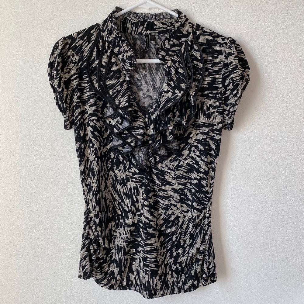 Black & Cream Ruffle Short Sleeve Blouse